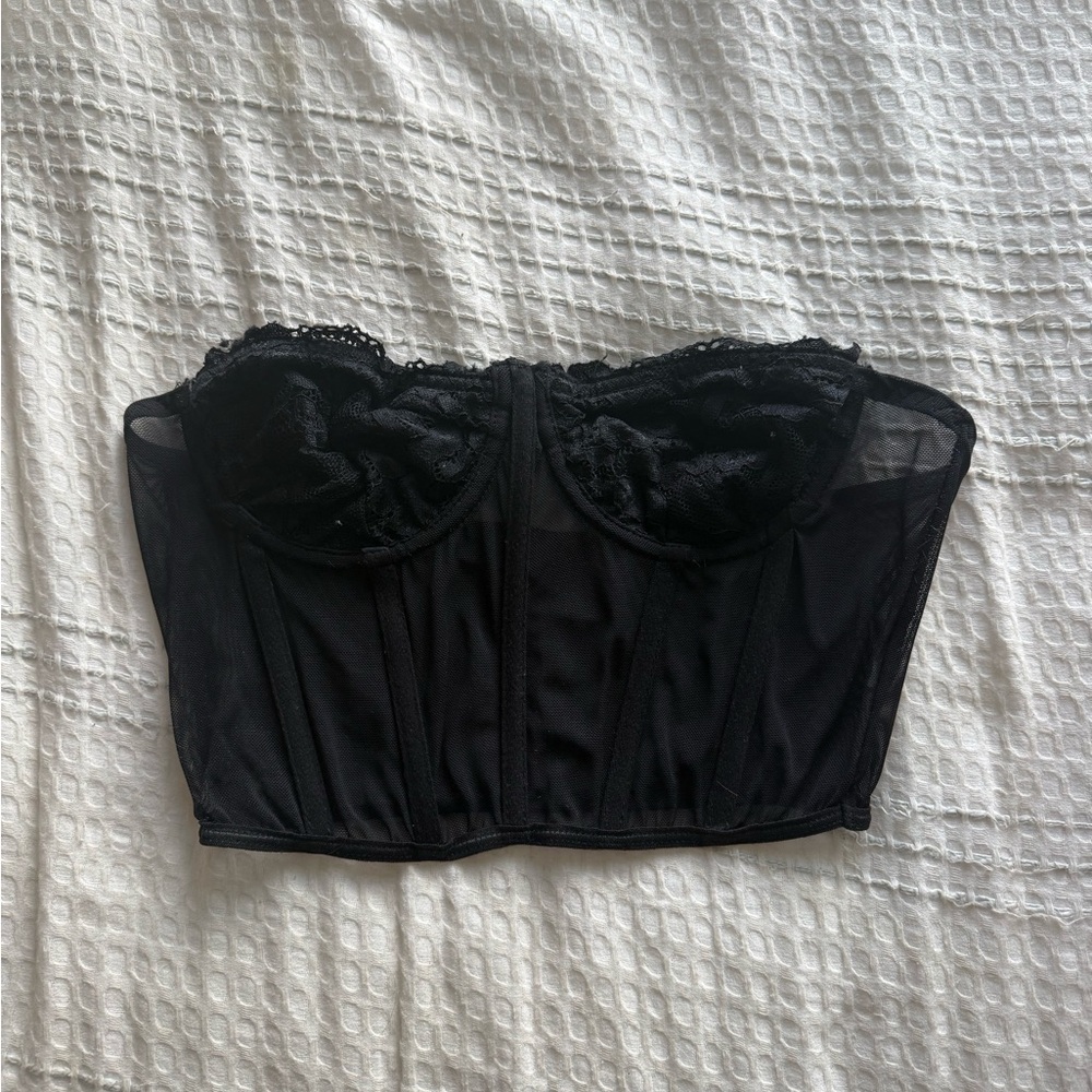 SHEIN Black Lace Crop Top